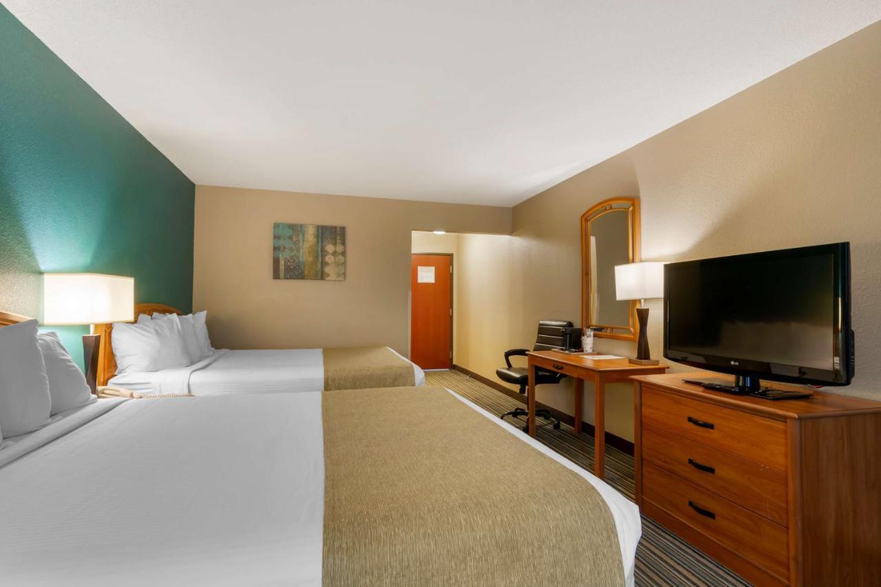 וויצ'יטה Best Western Governors Inn And Suites מראה חיצוני תמונה